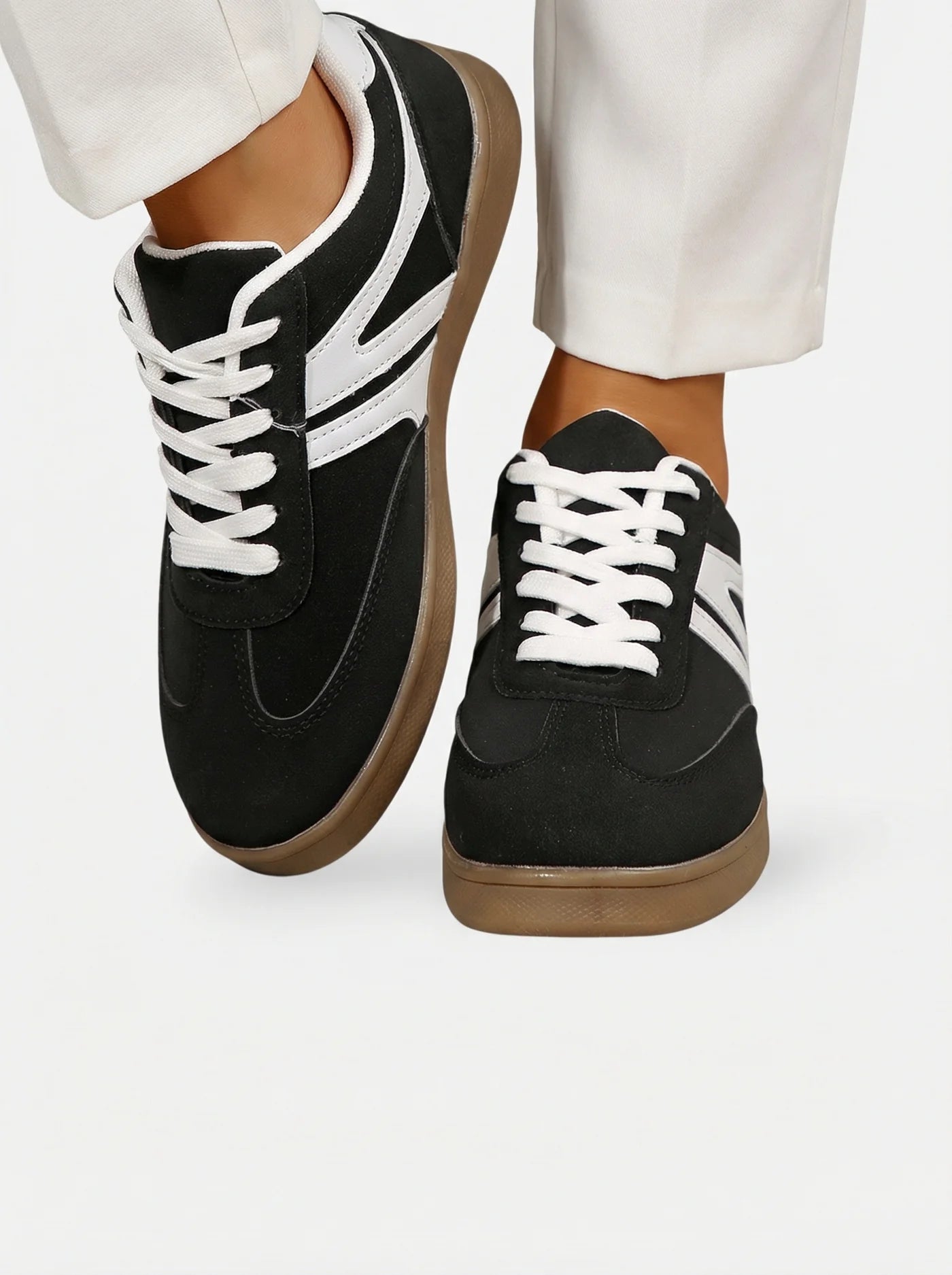 Women’s Retro Casual Sneakers