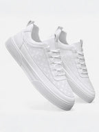 Men’s Minimalist Lace-Up Sneakers – Clean & Modern Style