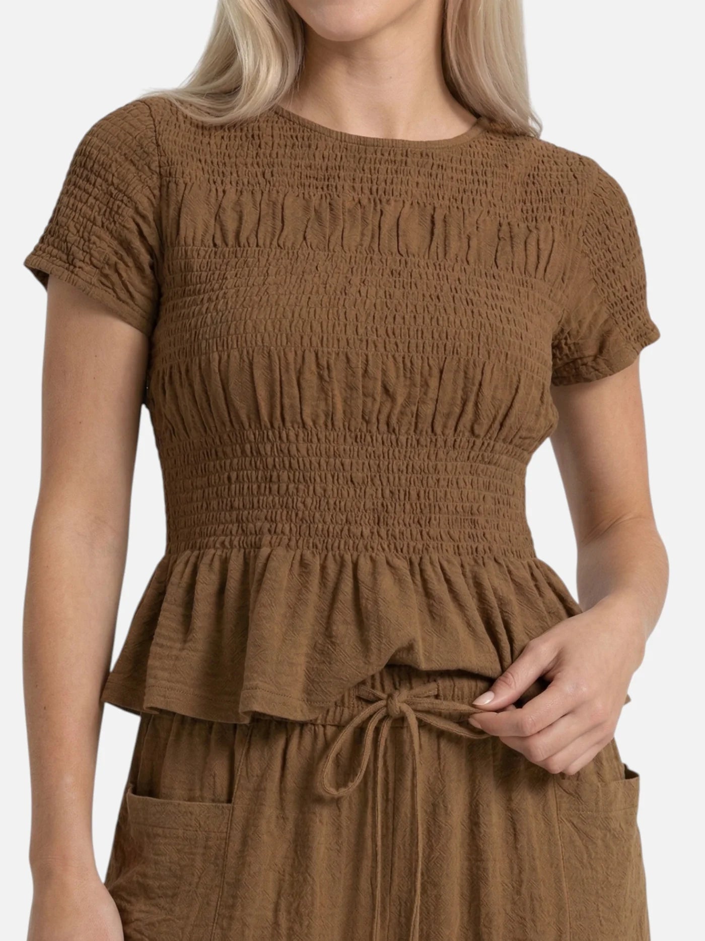 Women’s Textured Matching Set with Short Sleeve Top and Wide Leg Pants