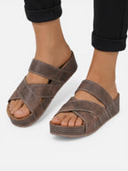 Women’s Comfortable Platform Slide Sandals with Cross Straps