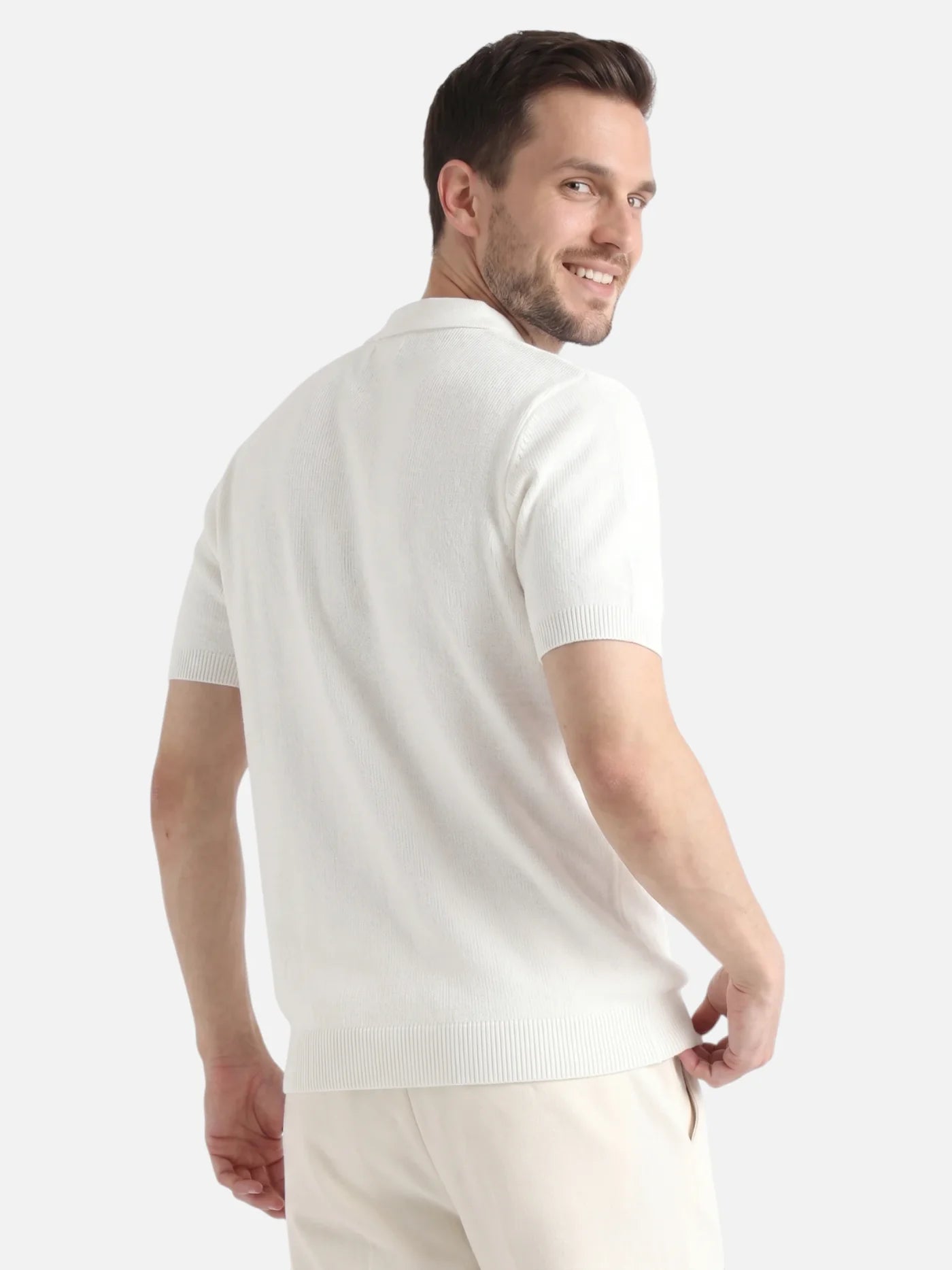 Men's Fine Knit Zip Polo Shirt – Elegant and Modern Style