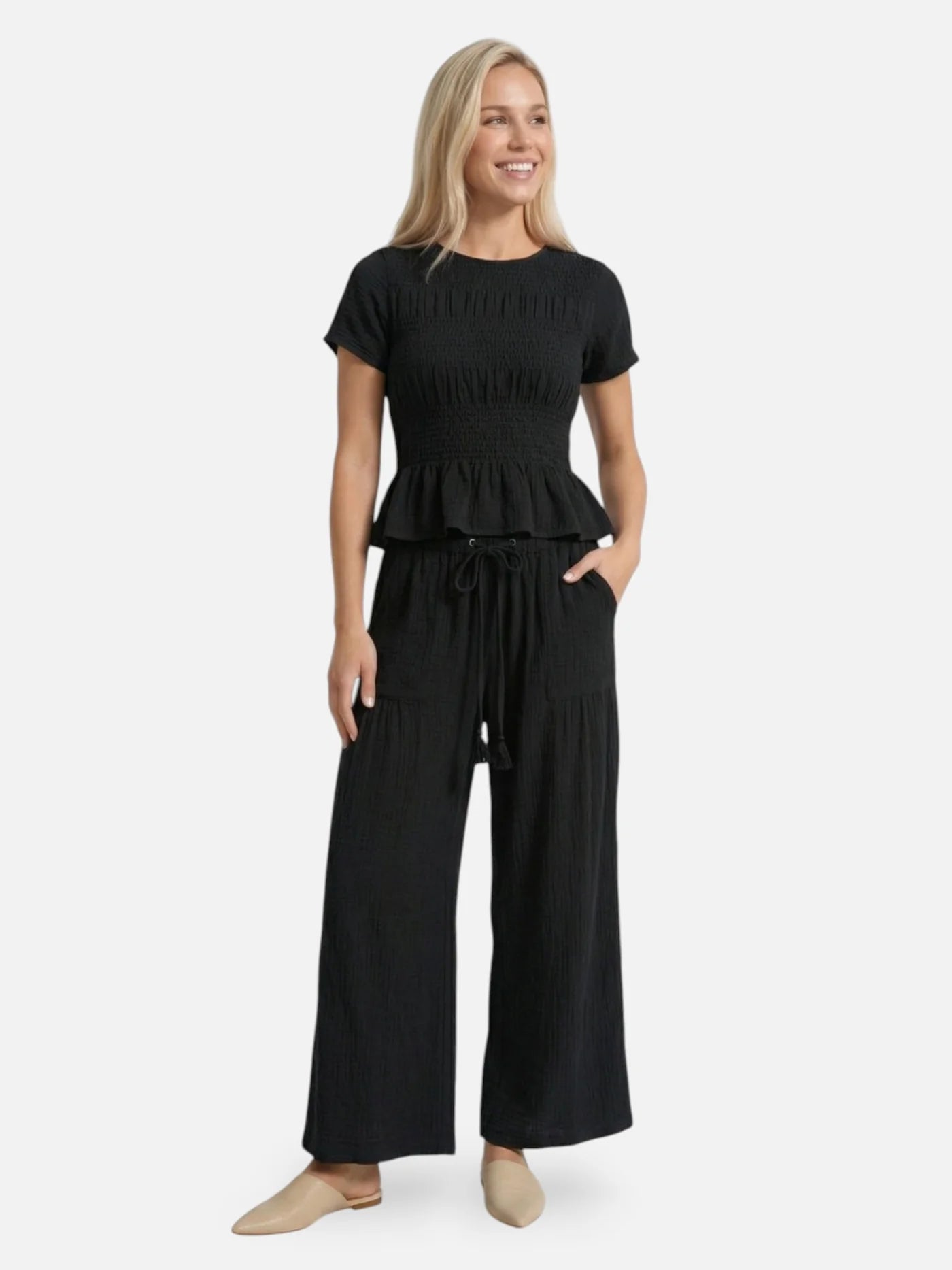 Women’s Textured Matching Set with Short Sleeve Top and Wide Leg Pants