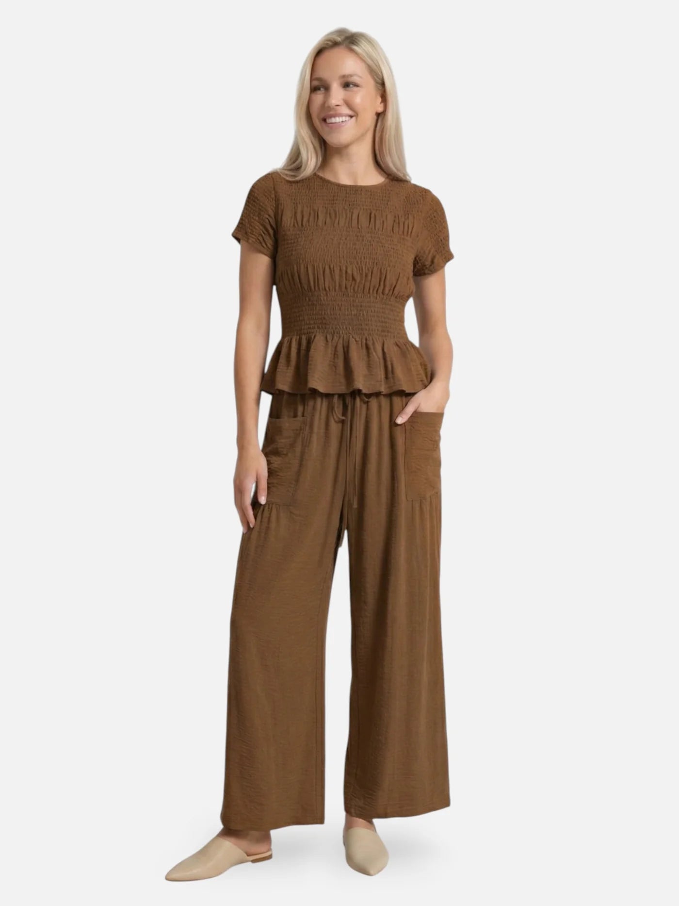 Women’s Textured Matching Set with Short Sleeve Top and Wide Leg Pants