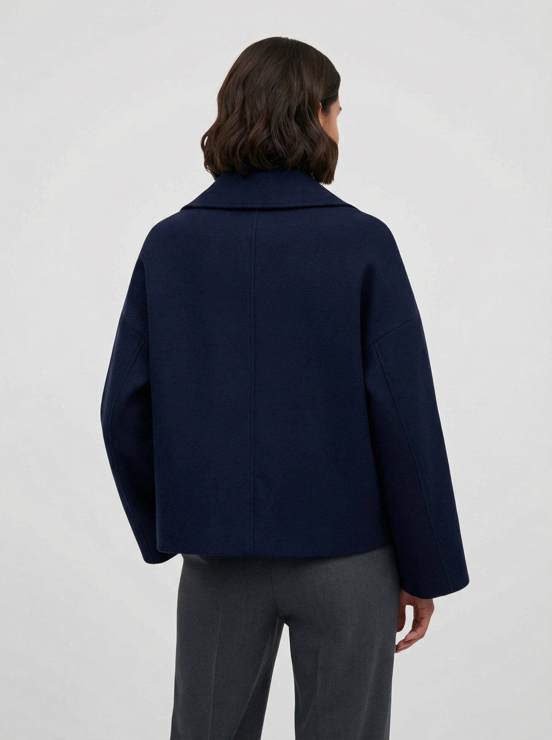 Women’s Elegant Short Double-Breasted Jacket with Large Collar