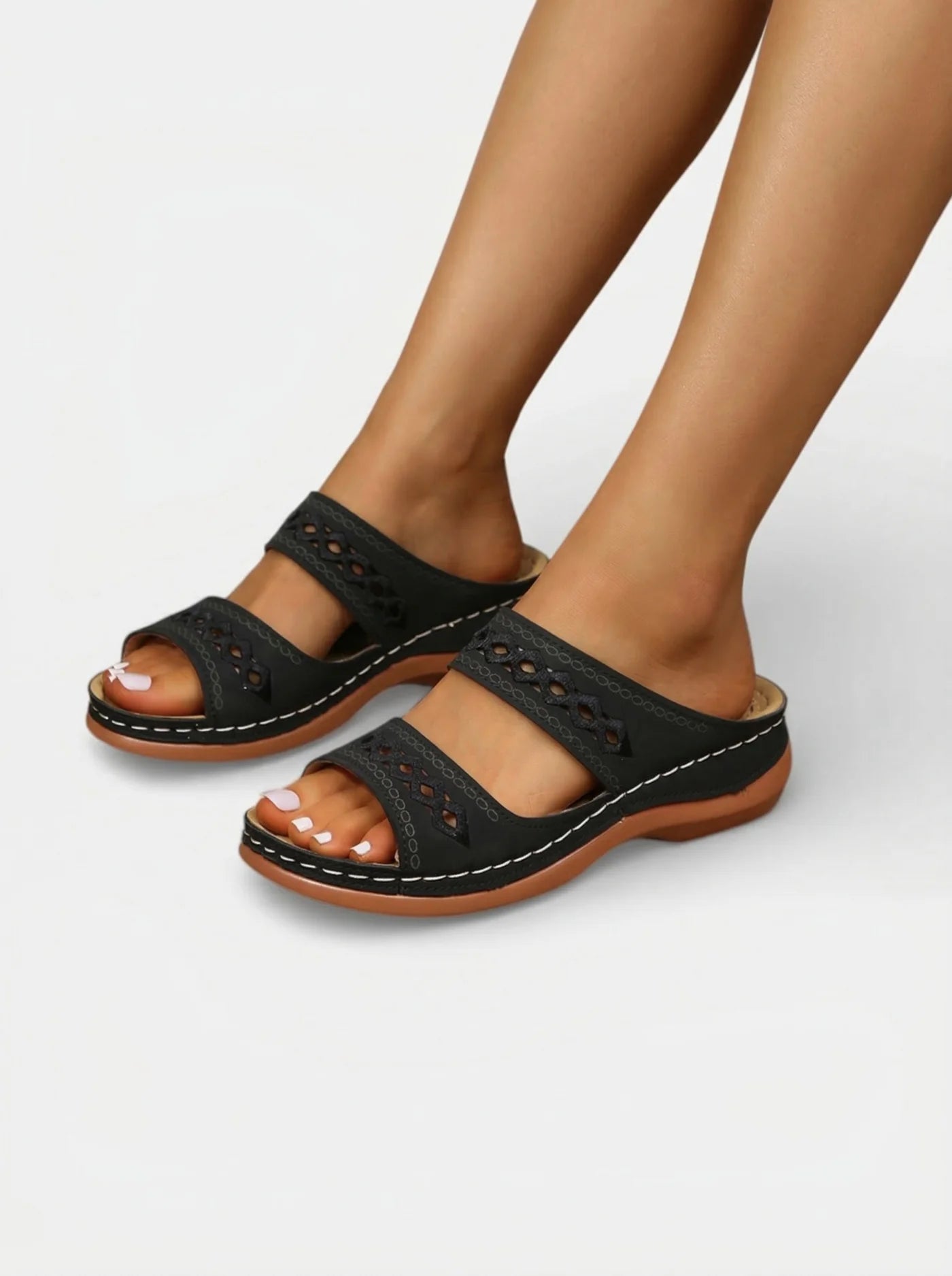 Women’s Summer Sandals with Double Straps and Cut-Out Detail