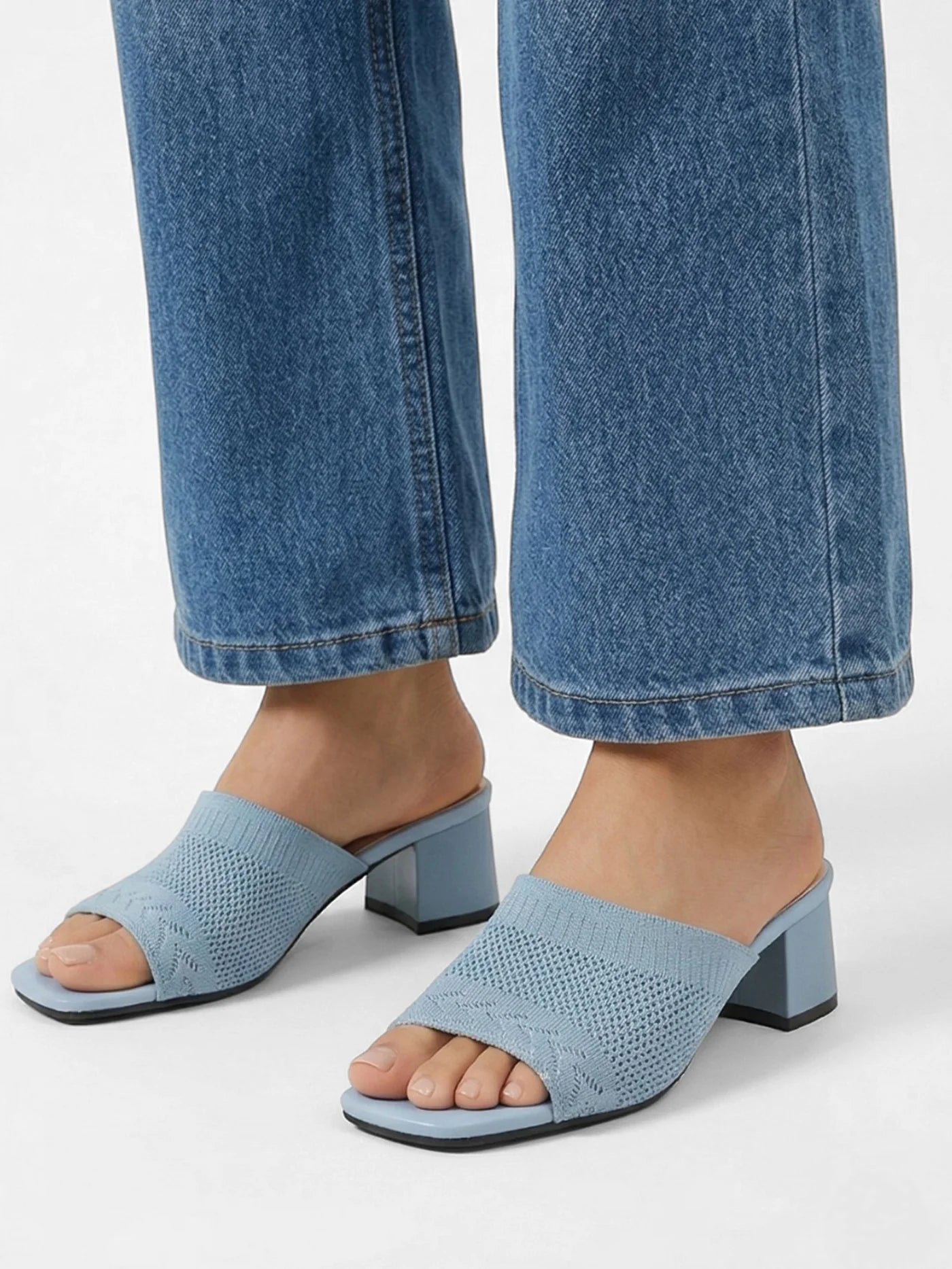 Women’s Block Heel Sandals with Open Toe and Slip-On Design