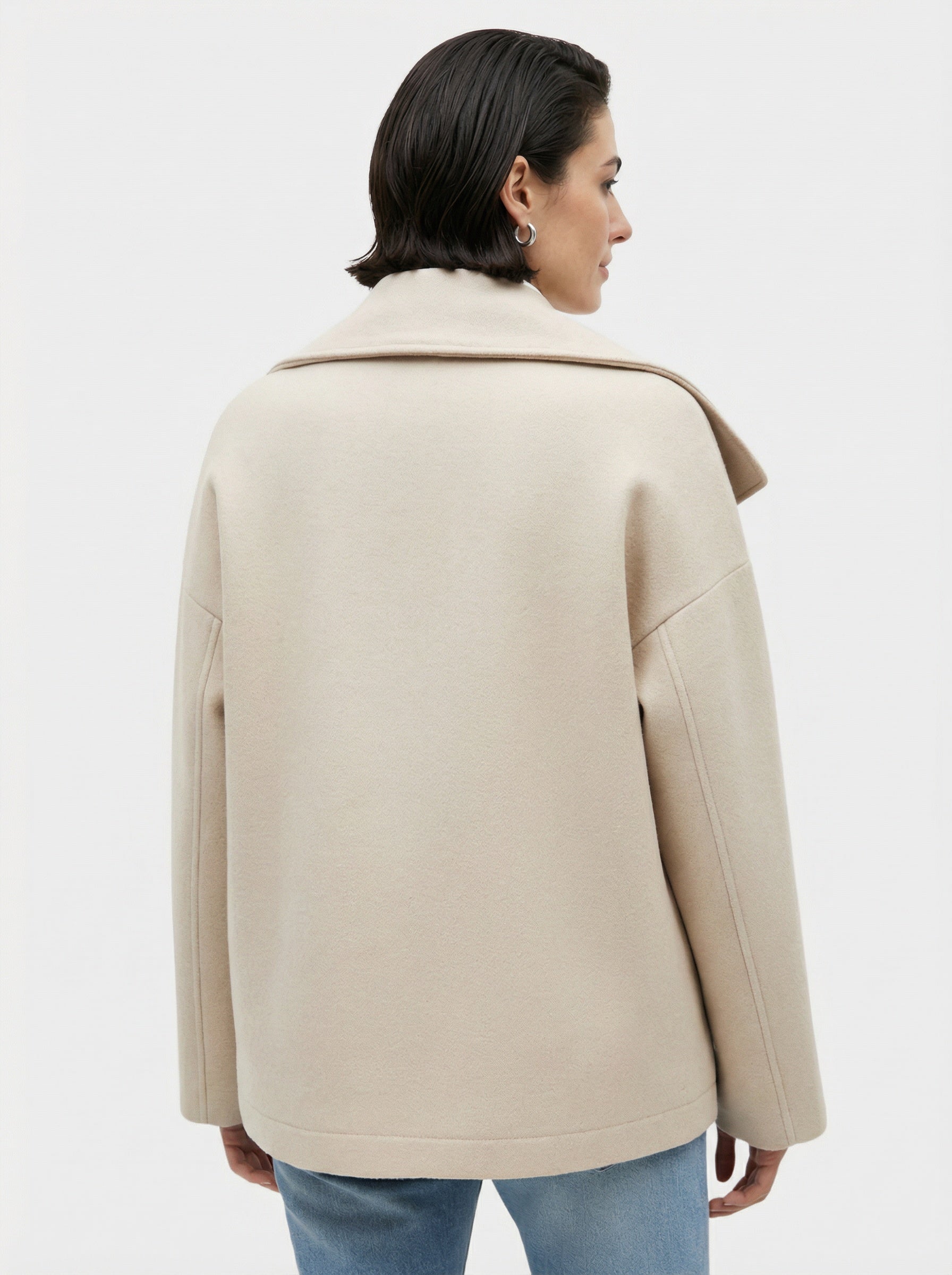 Women’s Elegant Short Double-Breasted Jacket with Large Collar